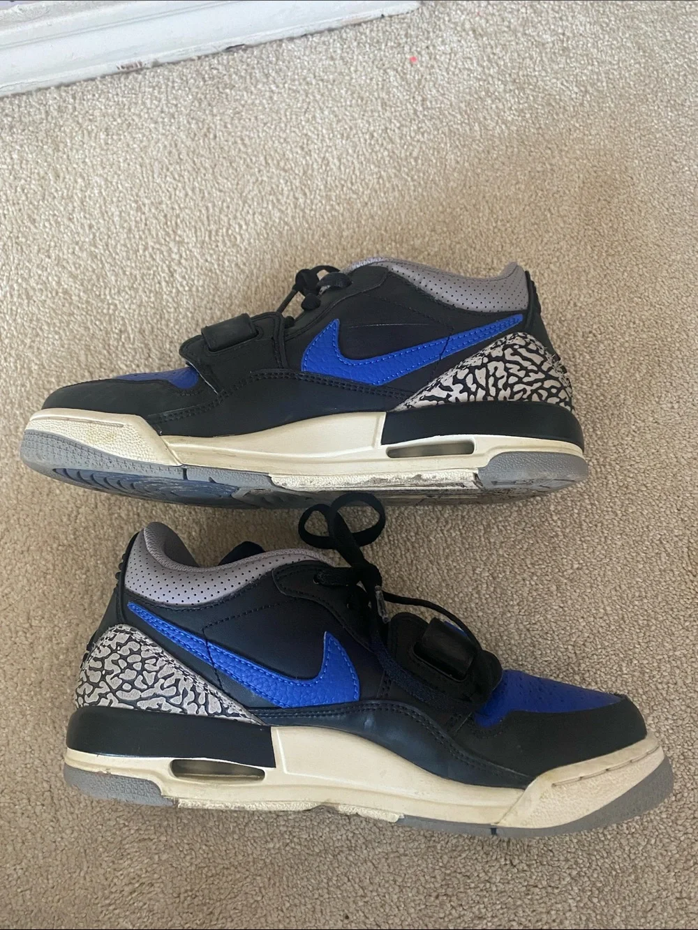 Nike Kids Black & Blue Low-Top Sneakers with Elephant Print